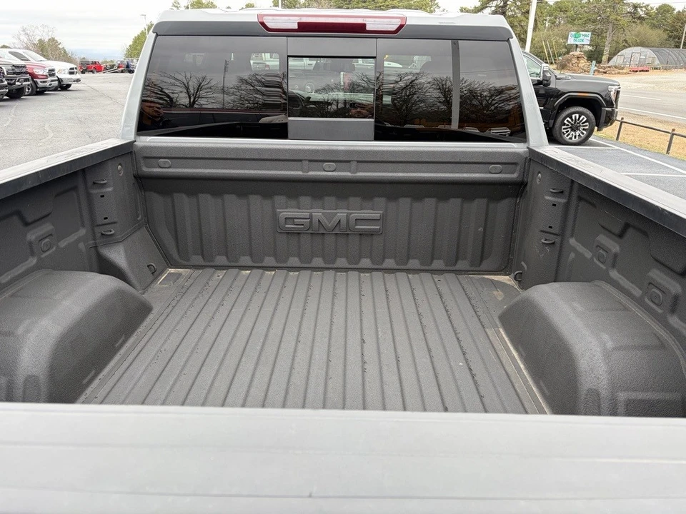 2024 GMC Sierra 5th Gen - Image 8 of 12