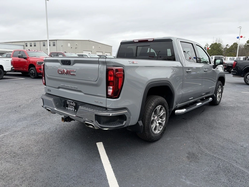 2024 GMC Sierra 5th Gen - Image 4 of 12