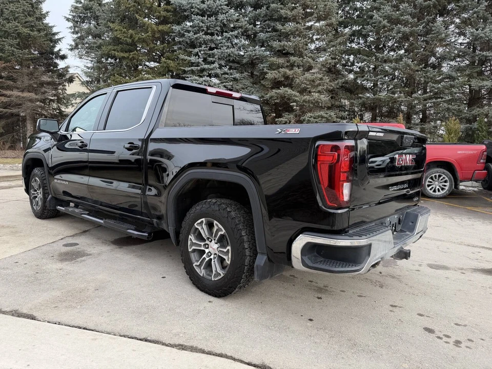 2024 GMC Sierra 5th Gen - Image 10 of 20