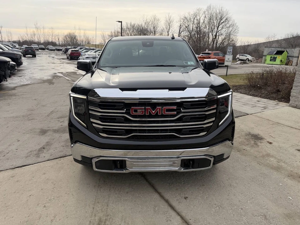 2024 GMC Sierra 5th Gen - Image 3 of 20