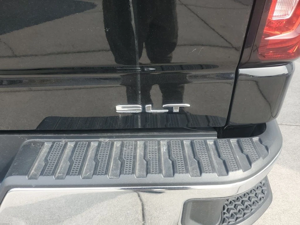 2024 GMC Sierra 5th Gen - Image 6 of 12
