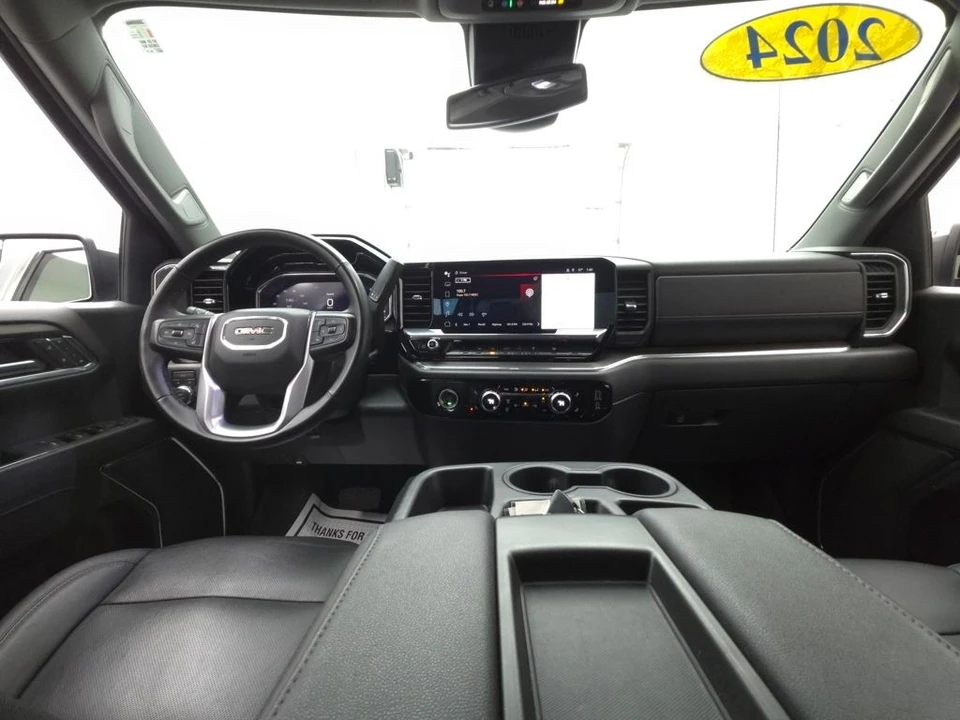 2024 GMC Sierra 5th Gen - Image 2 of 12