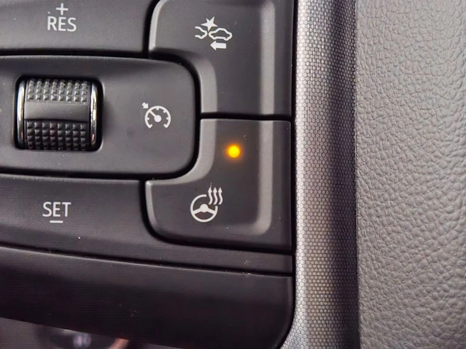 2024 GMC Sierra 5th Gen - Image 6 of 12