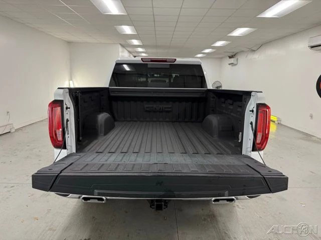 2024 GMC Sierra 5th Gen - Image 8 of 21