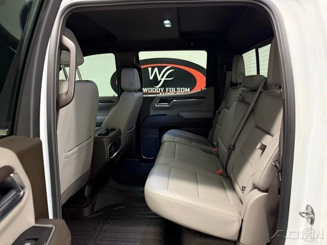 2024 GMC Sierra 5th Gen - Image 16 of 21