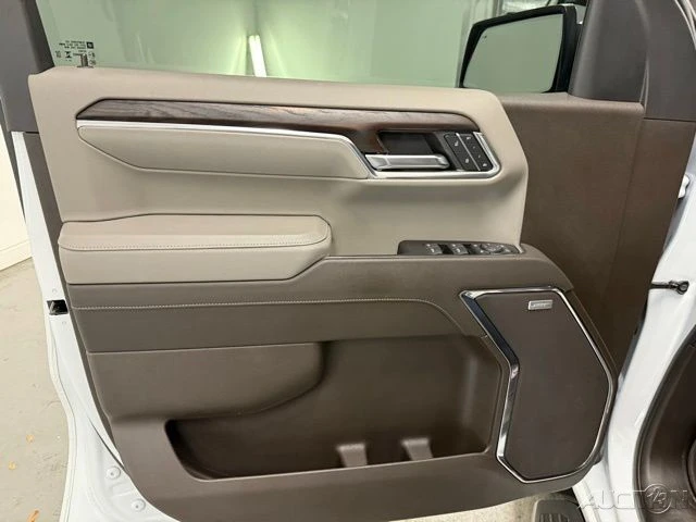 2024 GMC Sierra 5th Gen - Image 13 of 21