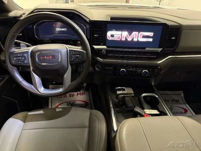 2024 GMC Sierra 5th Gen - Image 19 of 21