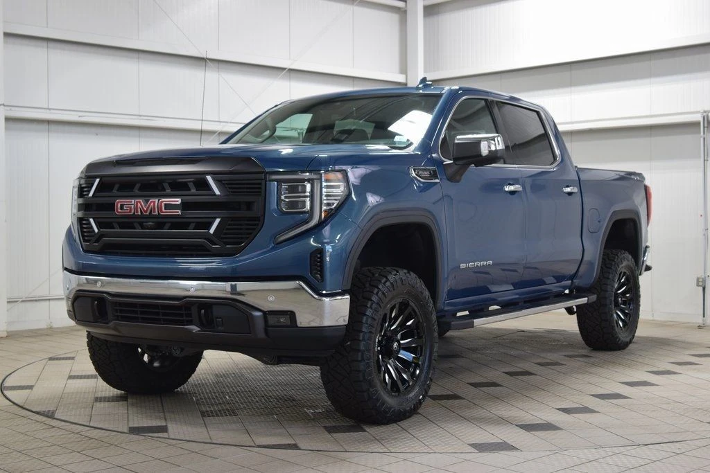 2024 GMC Sierra 5th Gen - Image 3 of 21