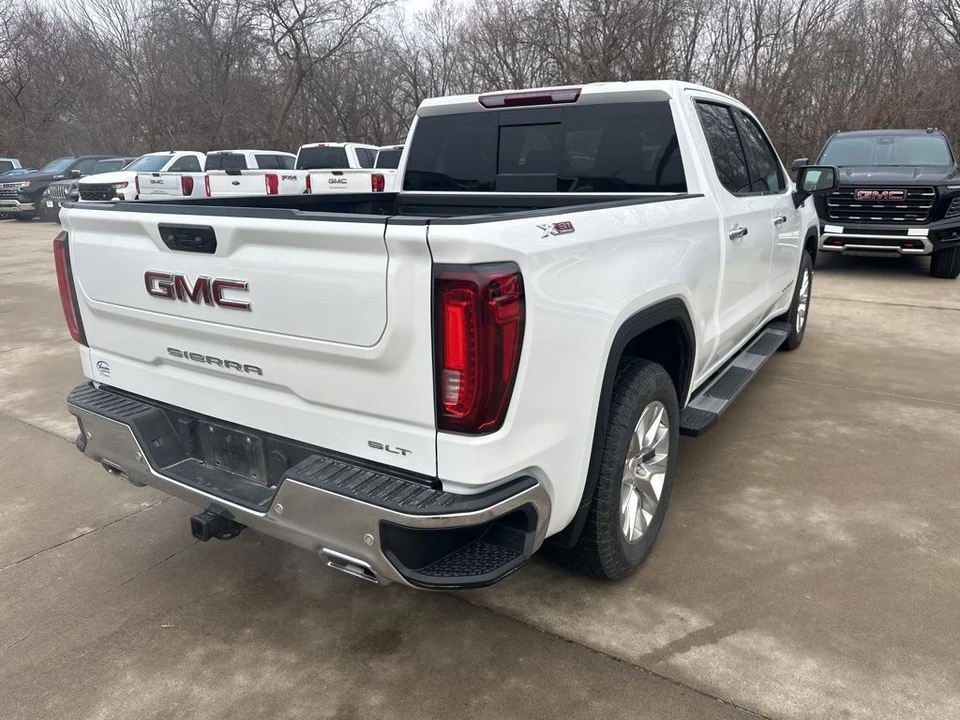 2024 GMC Sierra 5th Gen - Image 7 of 12