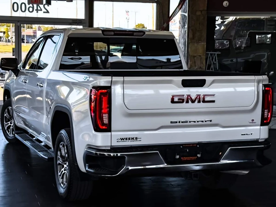 2024 GMC Sierra 5th Gen - Image 12 of 21