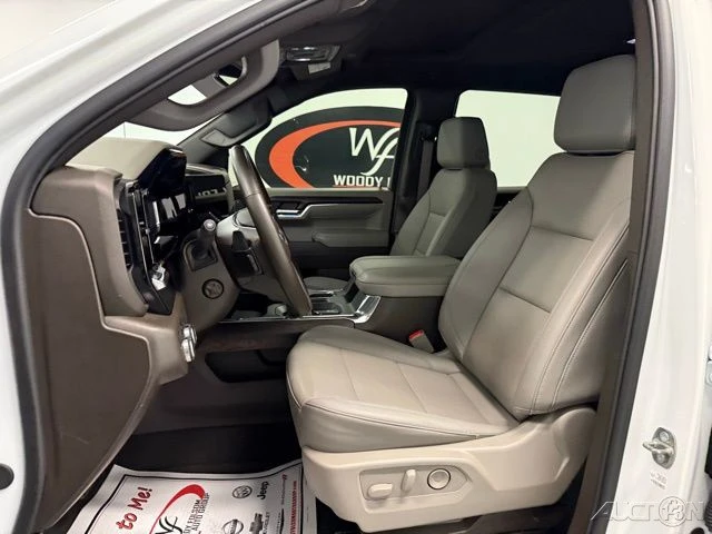 2024 GMC Sierra 5th Gen - Image 11 of 21