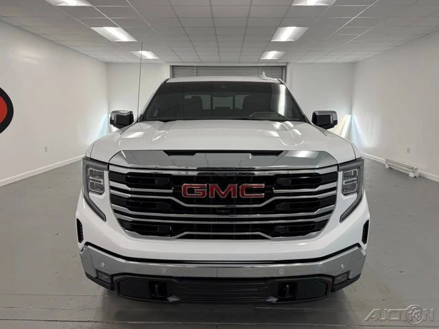 2024 GMC Sierra 5th Gen - Image 2 of 21