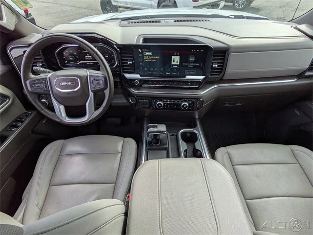 2024 GMC Sierra 5th Gen - Image 15 of 21