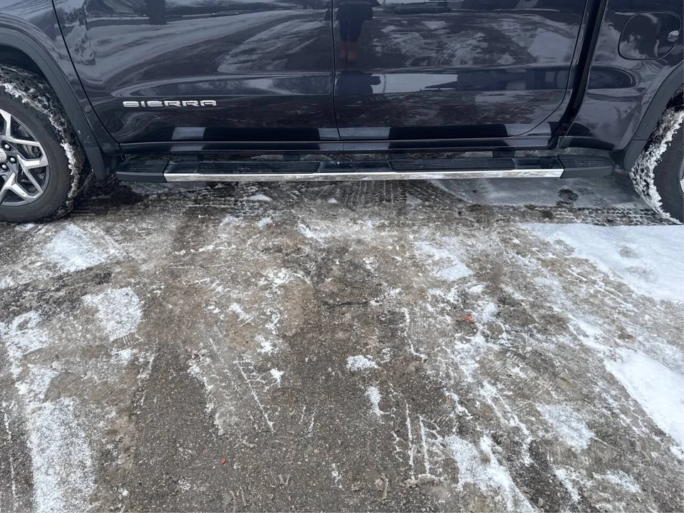 2024 GMC Sierra 5th Gen - Image 18 of 21