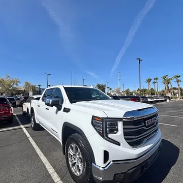 2024 GMC Sierra 1500 SLT