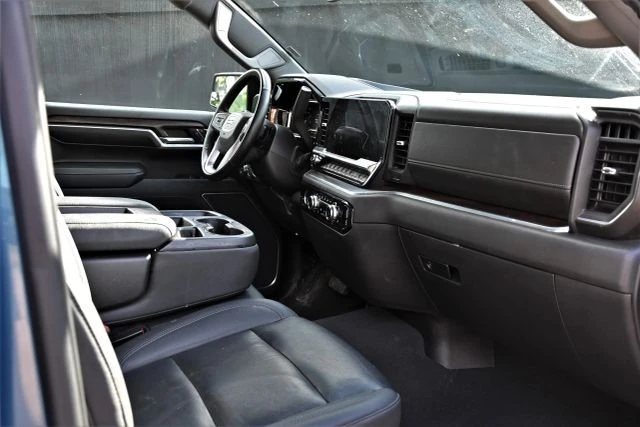 2024 GMC Sierra 5th Gen - Image 20 of 21