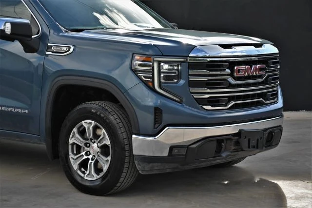 2024 GMC Sierra 5th Gen - Image 14 of 21