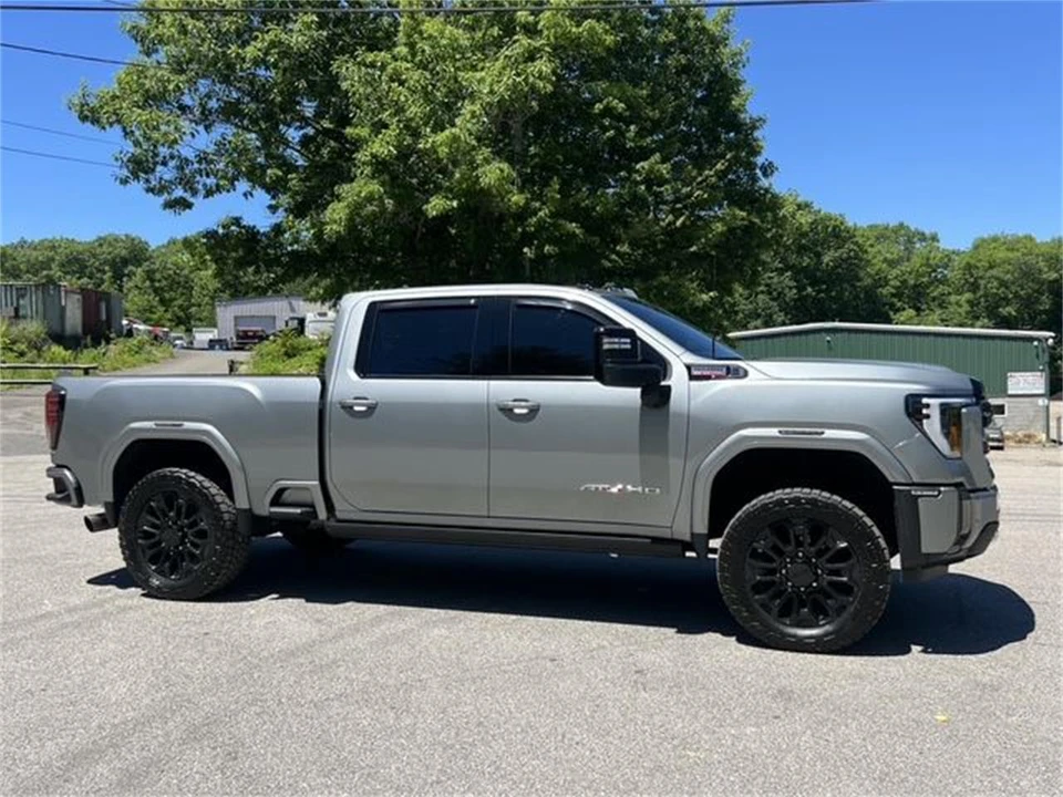 2024 GMC Sierra 5th Gen - Image 7 of 20