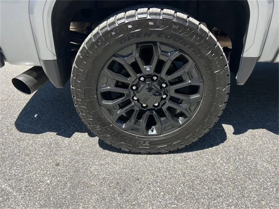 2024 GMC Sierra 5th Gen - Image 10 of 20