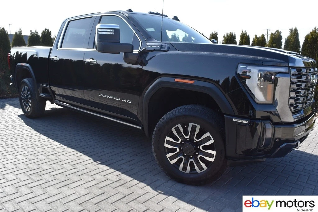 2024 GMC Sierra 5th Gen - Image 3 of 21