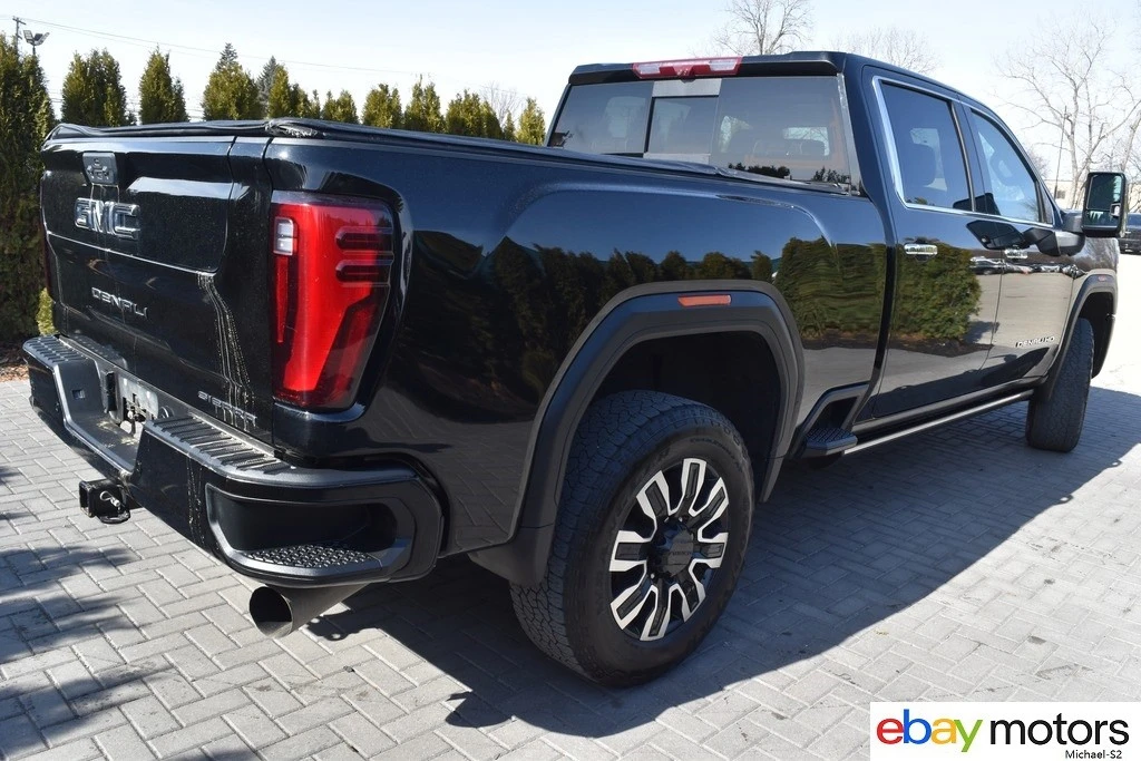 2024 GMC Sierra 5th Gen - Image 5 of 21