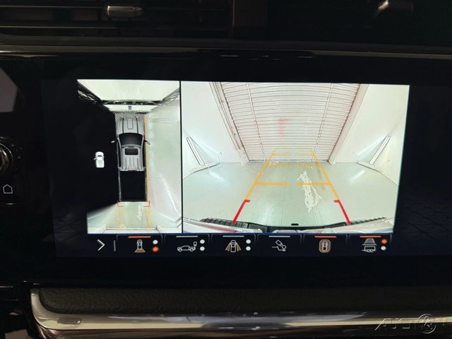 2024 GMC Sierra Heavy Duty 5th Gen - Image 19 of 19