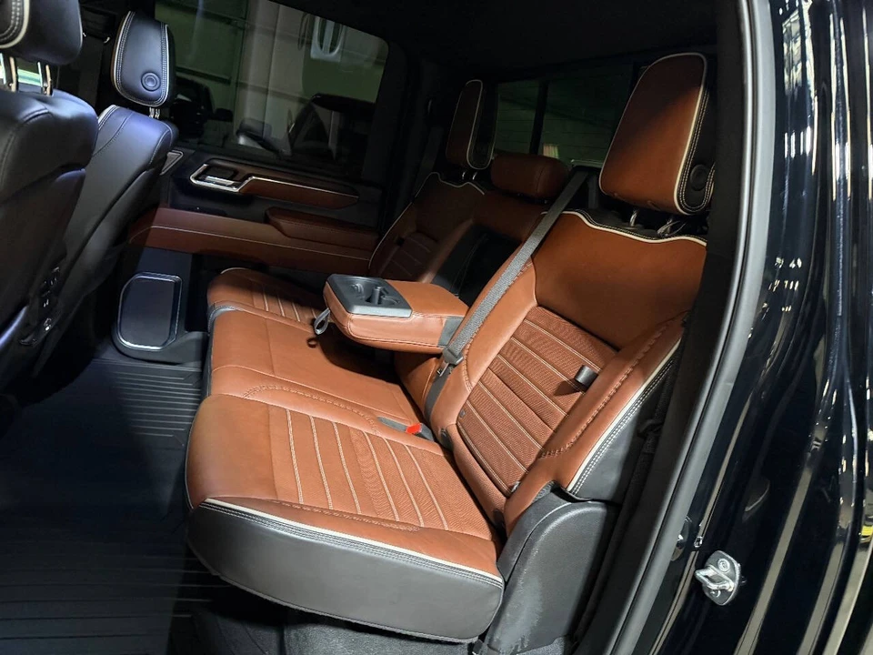 2024 GMC Sierra 5th Gen - Image 5 of 12