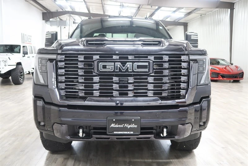2024 GMC Sierra 5th Gen - Image 10 of 21