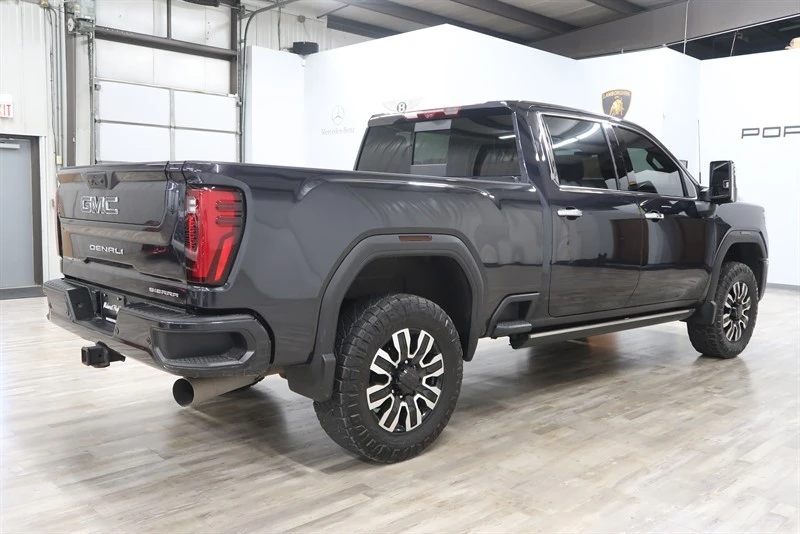 2024 GMC Sierra 5th Gen - Image 7 of 21