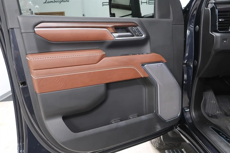 2024 GMC Sierra 5th Gen - Image 11 of 21