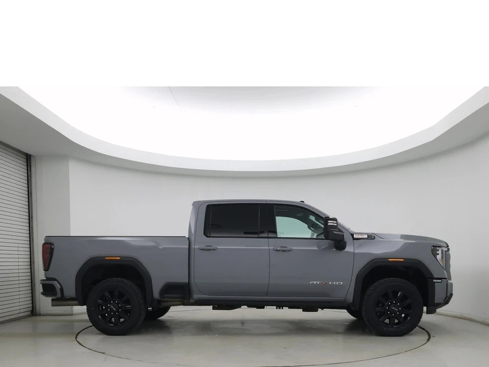 2024 GMC Sierra 5th Gen - Image 9 of 21