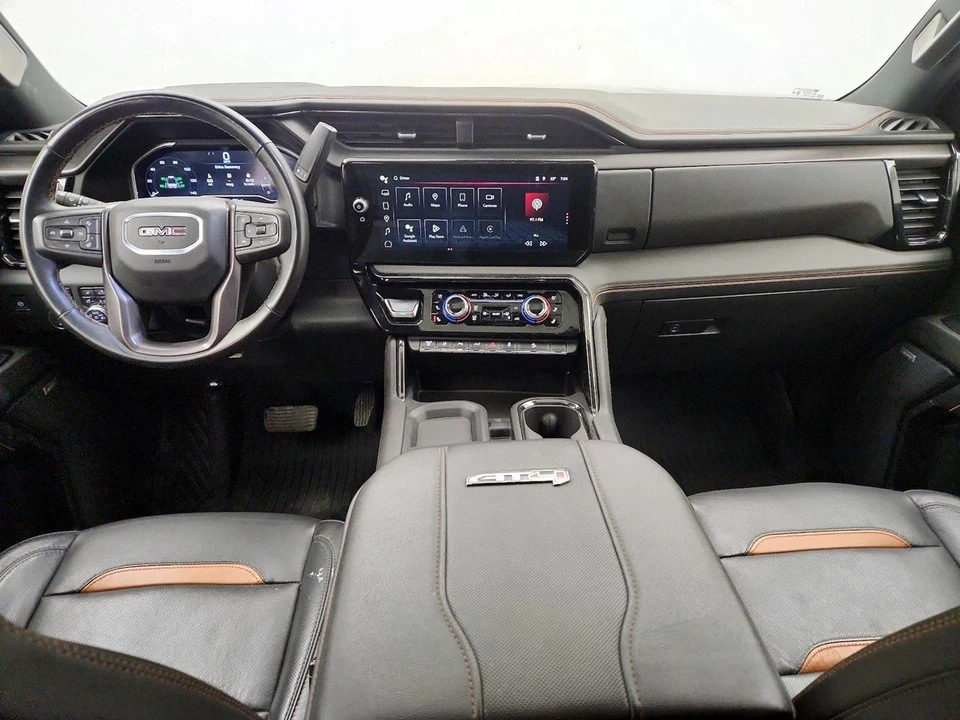 2024 GMC Sierra 5th Gen - Image 10 of 21
