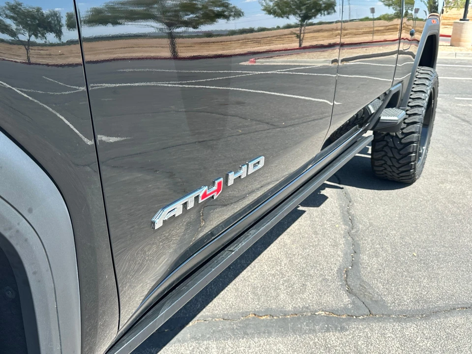 2024 GMC Sierra Heavy Duty 5th Gen - Image 18 of 31