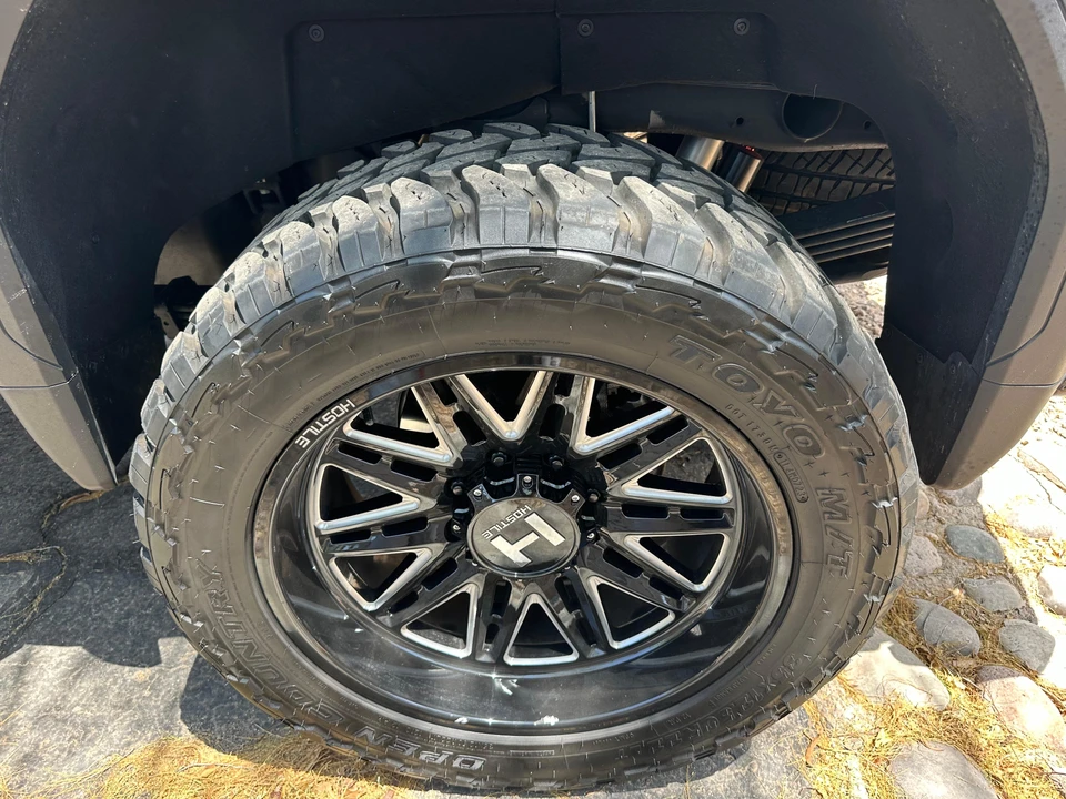 2024 GMC Sierra Heavy Duty 5th Gen - Image 31 of 31