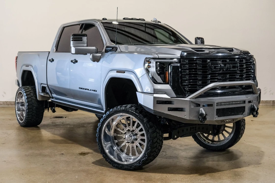 2024 GMC Sierra 5th Gen - Image 4 of 12