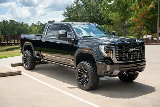 2024 GMC Sierra 2500HD Denali Ultimate Crew Cab Duramax 4×4