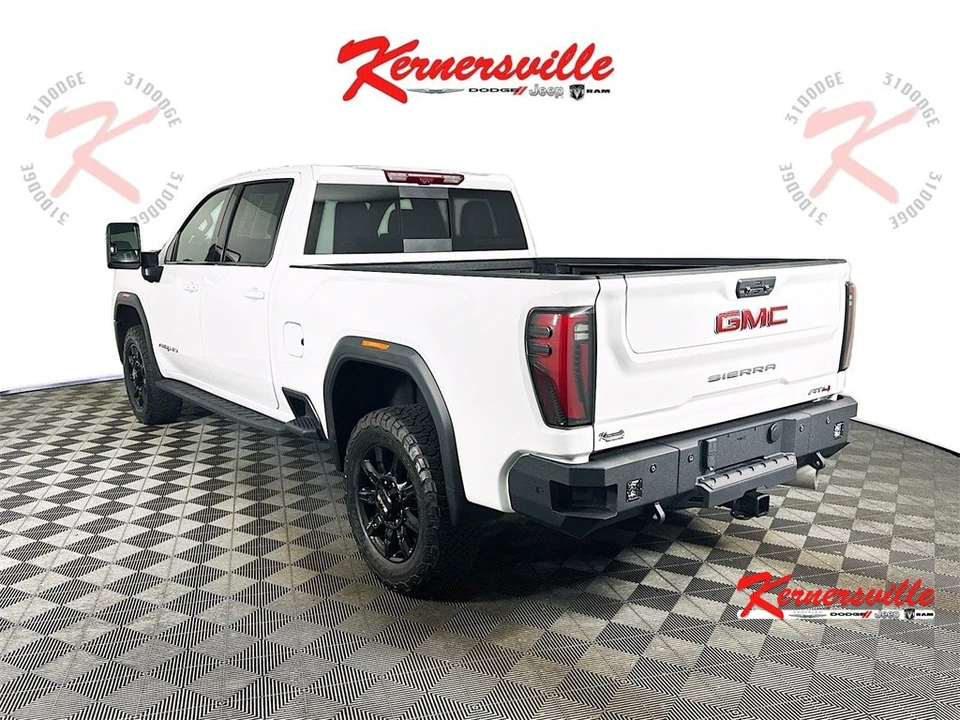 2024 GMC Sierra 5th Gen - Image 5 of 21