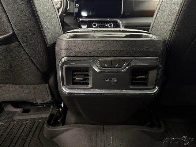 2024 GMC Sierra Heavy Duty 5th Gen - Image 15 of 20