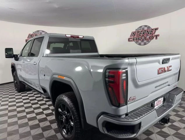 2024 GMC Sierra 5th Gen - Image 5 of 12