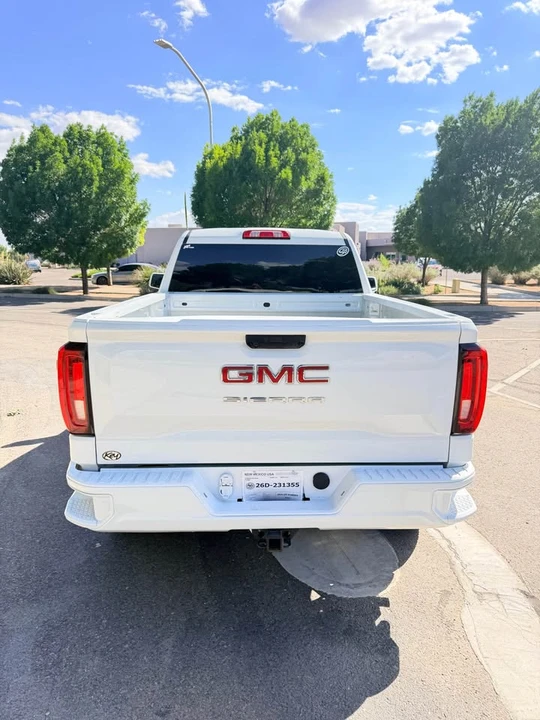 2024 GMC Sierra 5th Gen - Image 8 of 14