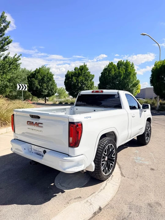 2024 GMC Sierra 5th Gen - Image 3 of 14