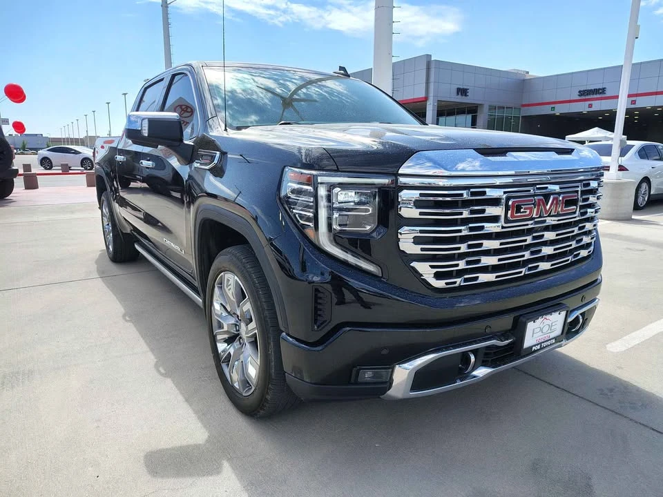 2024 GMC Sierra 5th Gen - Image 17 of 21