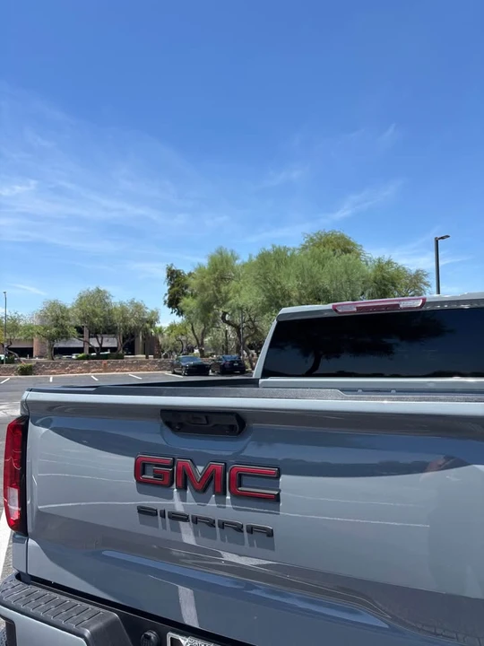 2024 GMC Sierra 5th Gen - Image 5 of 11