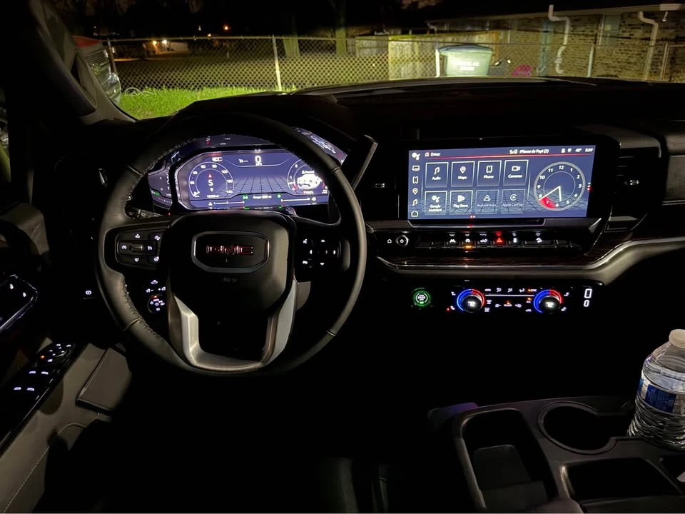 2024 GMC Sierra 4th Gen - Image 11 of 15
