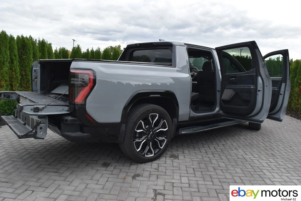 2024 GMC Sierra 5th Gen - Image 19 of 21