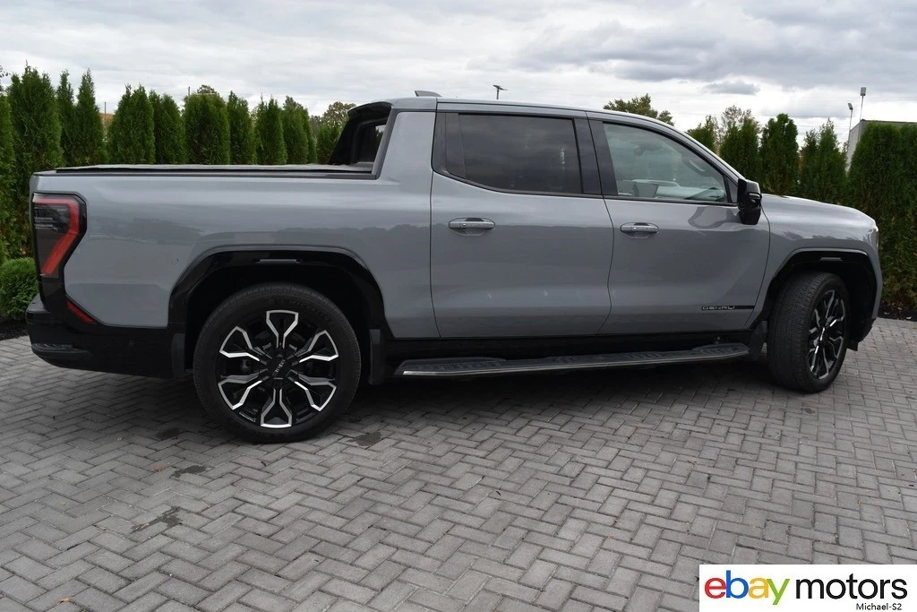 2024 GMC Sierra 5th Gen - Image 4 of 21