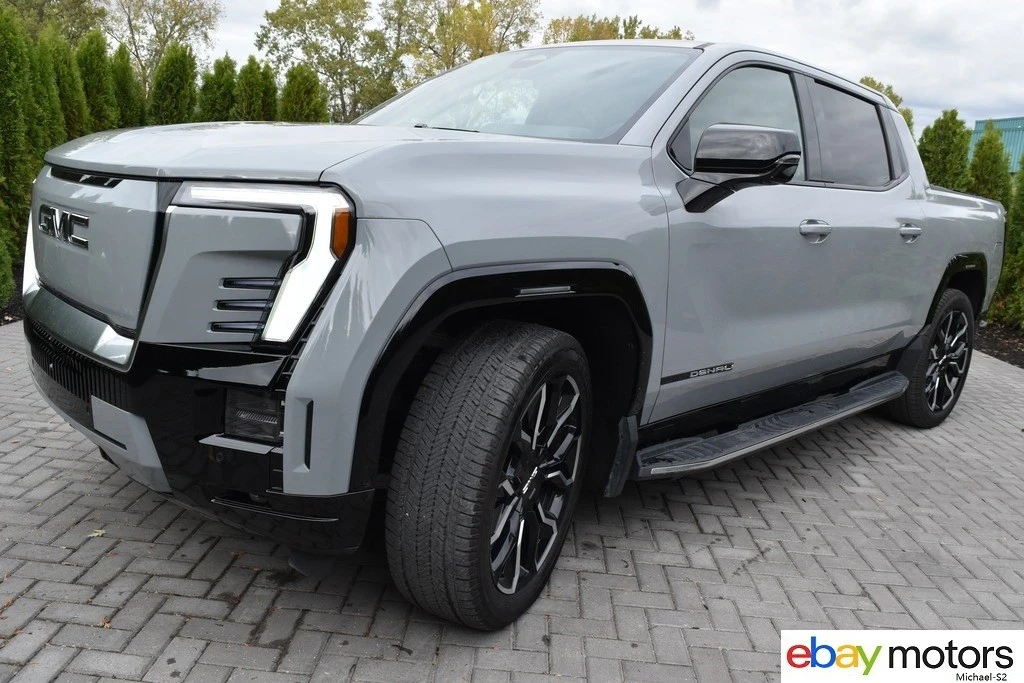 2024 GMC Sierra 5th Gen - Image 9 of 21