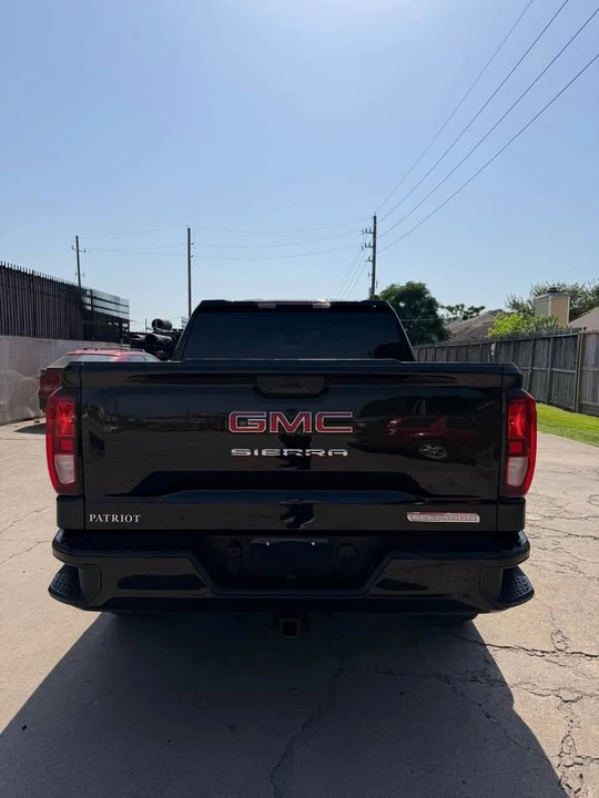 2024 GMC Sierra 5th Gen - Image 5 of 10