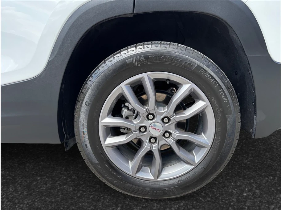 2024 GMC Terrain - Image 14 of 21