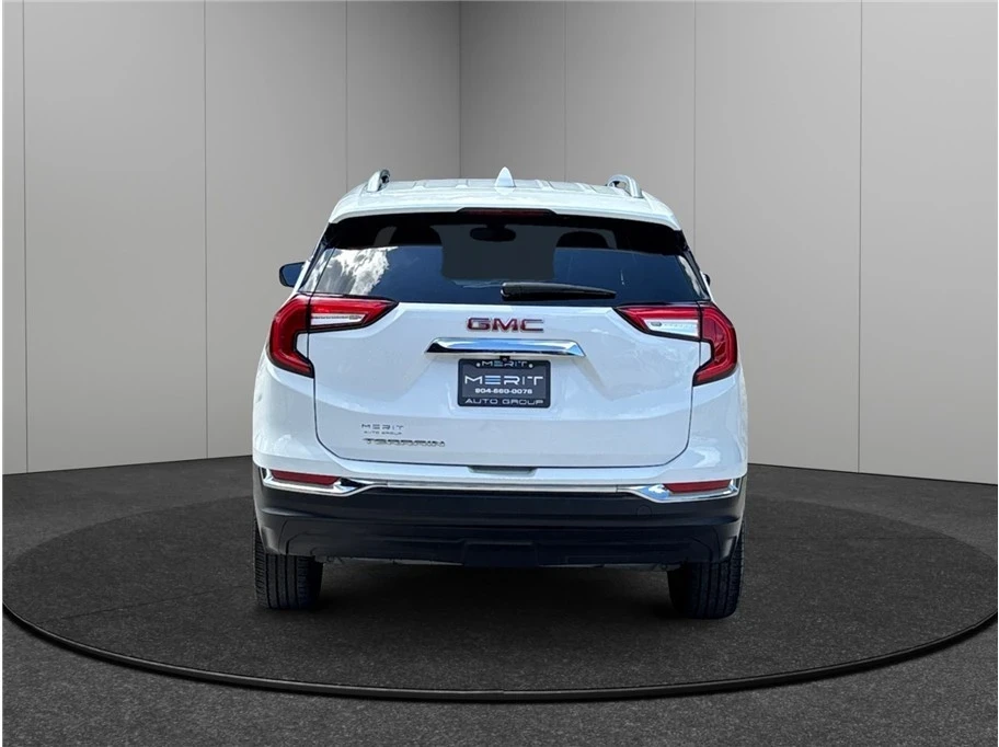 2024 GMC Terrain - Image 8 of 21